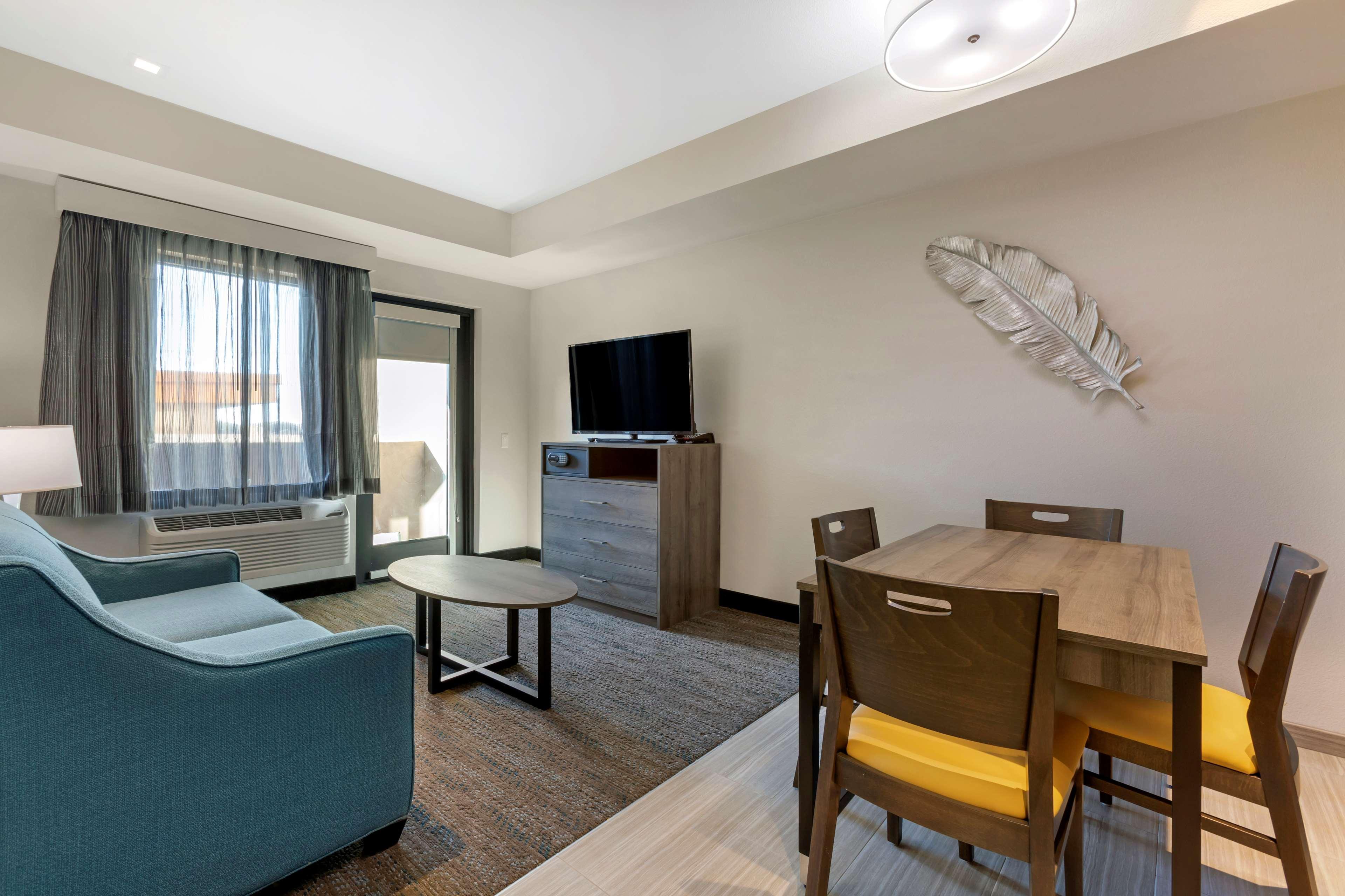 Best Western Plus Executive Residency Phoenix North Happy Valley Dış mekan fotoğraf